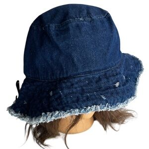 Unisex NWOT Frayed Distressed Bucket Hat Blue Dark Rinse Denim L/XL